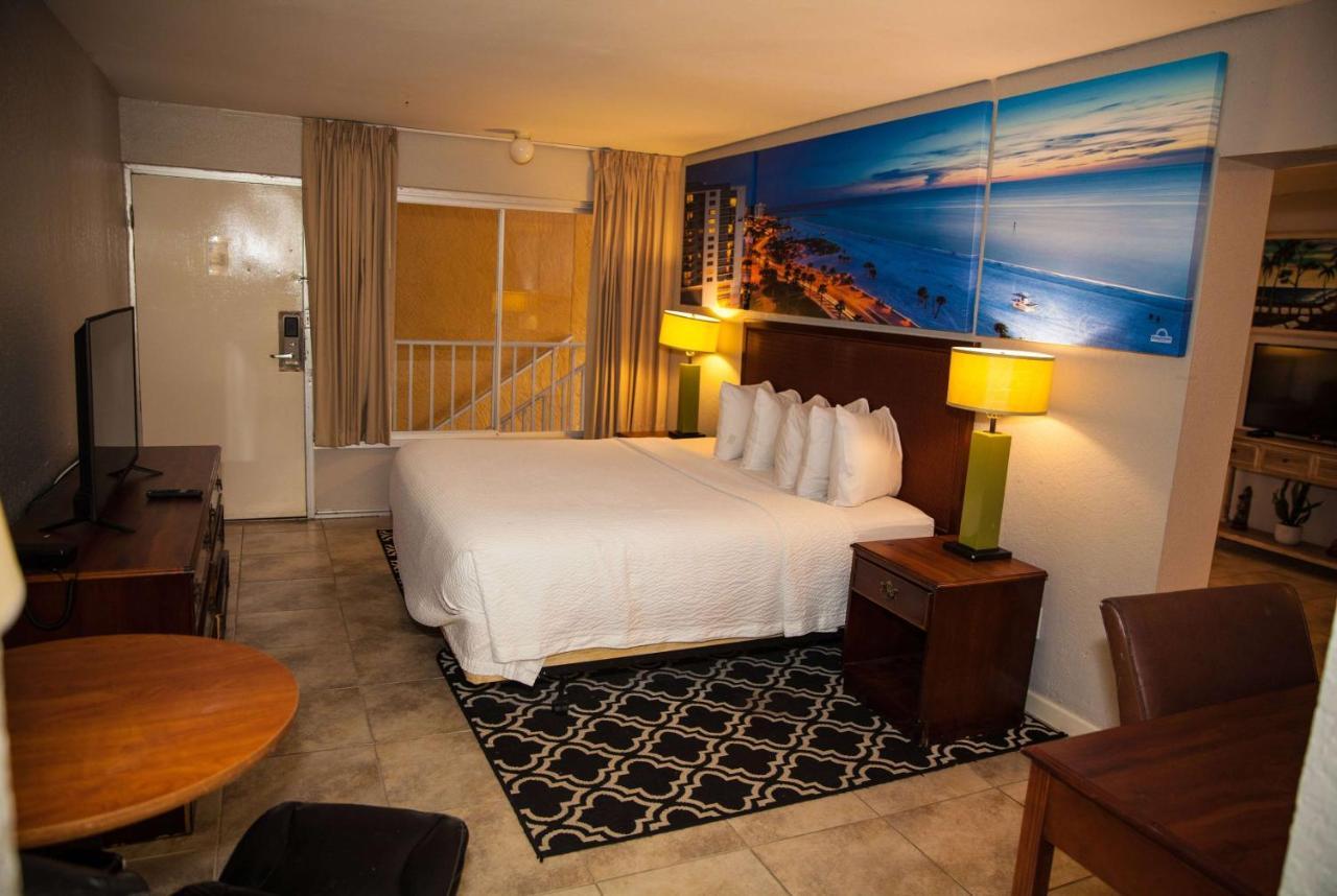 Days Inn By Wyndham Cocoa Cruiseport West At I-95/524 Eksteriør billede